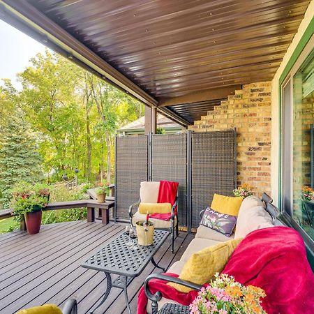 Riverfront Champlin Townhome With Deck And Water View! Exterior photo